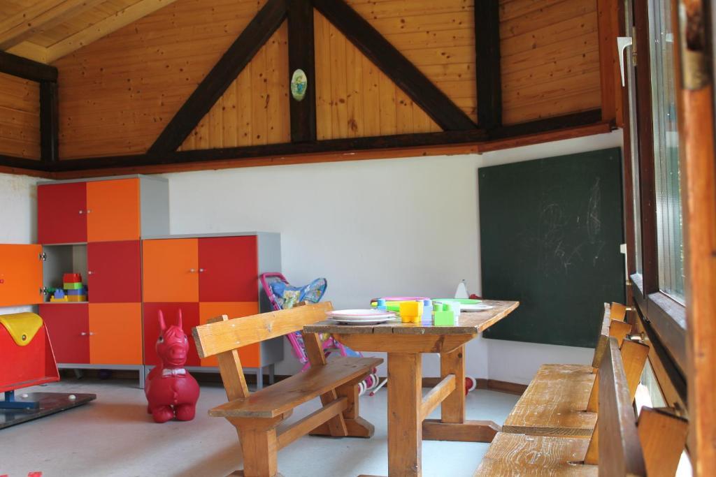 Appartement - Ferienwohnungen - Gaestehaus Gabriele Дроболлах-ам-Фаакер-Зее Экстерьер фото
