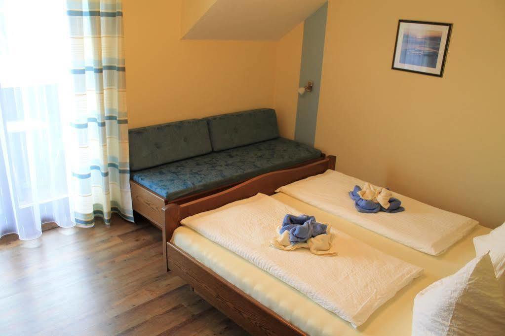 Appartement - Ferienwohnungen - Gaestehaus Gabriele Дроболлах-ам-Фаакер-Зее Экстерьер фото