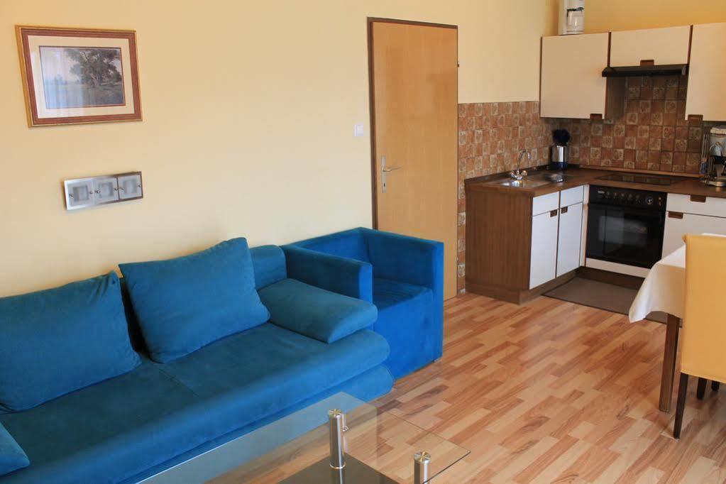 Appartement - Ferienwohnungen - Gaestehaus Gabriele Дроболлах-ам-Фаакер-Зее Экстерьер фото
