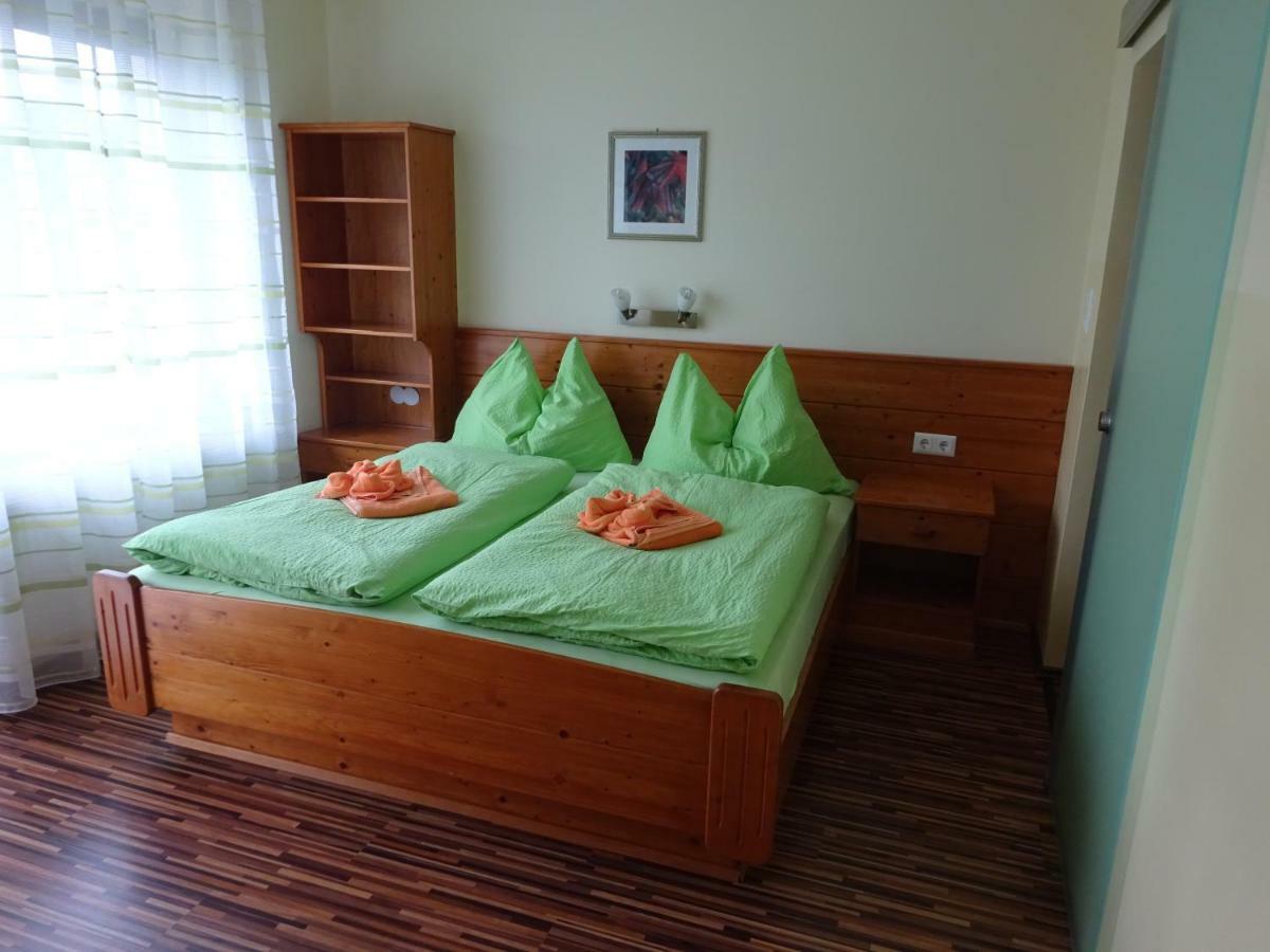 Appartement - Ferienwohnungen - Gaestehaus Gabriele Дроболлах-ам-Фаакер-Зее Экстерьер фото
