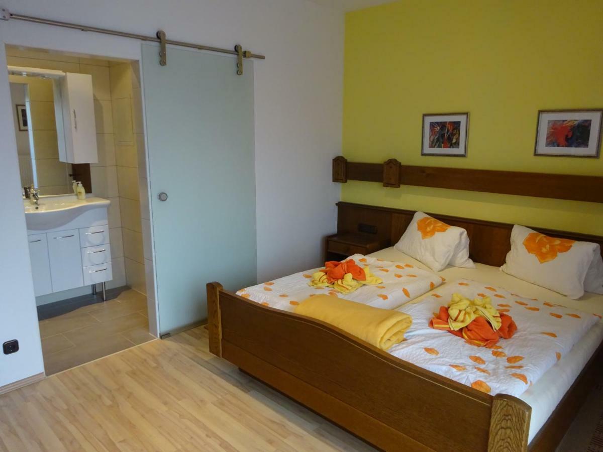Appartement - Ferienwohnungen - Gaestehaus Gabriele Дроболлах-ам-Фаакер-Зее Экстерьер фото